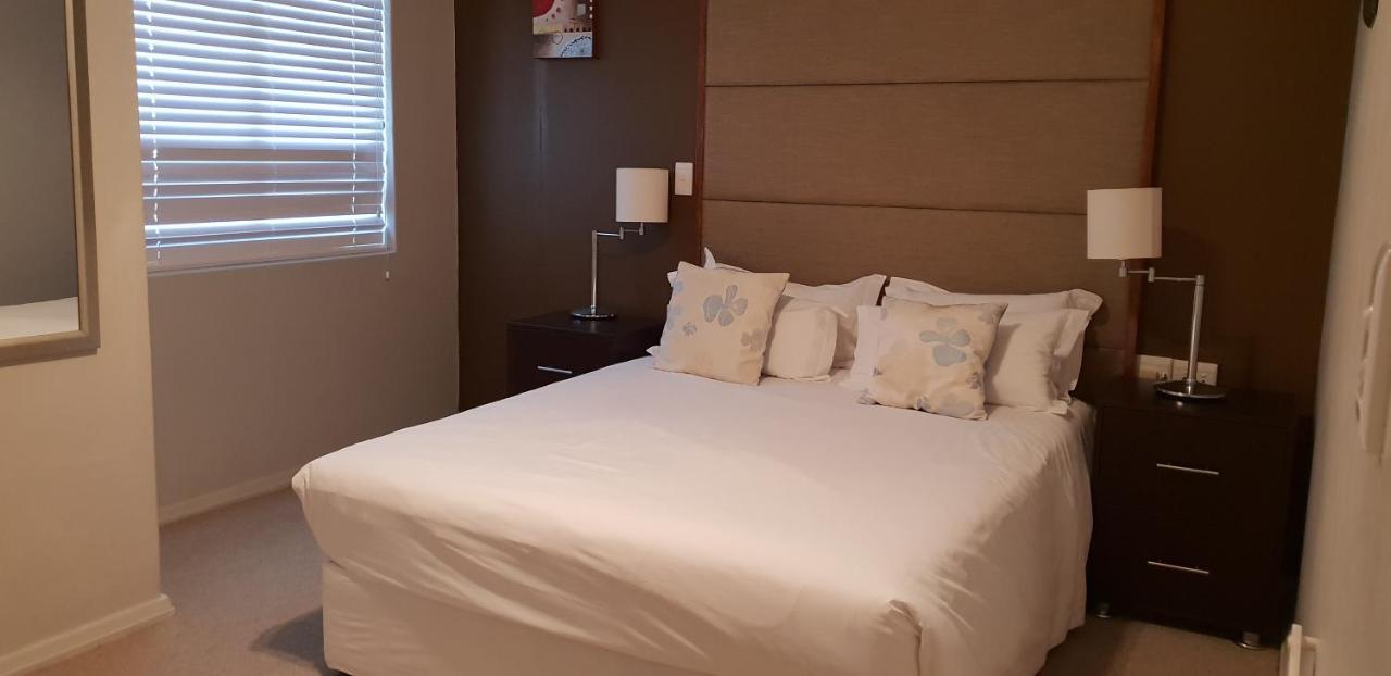 Lagoon Beach Hotel Apartments Cape Town Ngoại thất bức ảnh