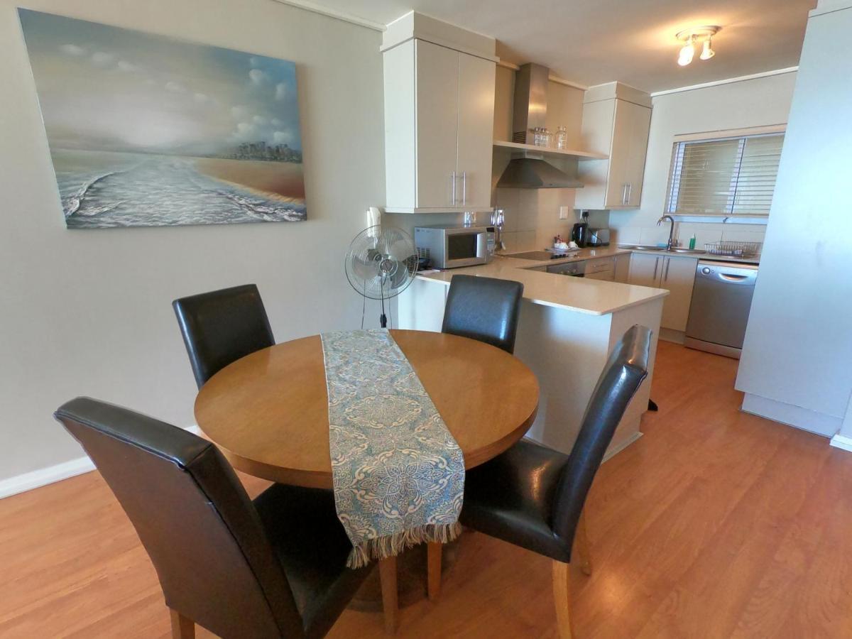 Lagoon Beach Hotel Apartments Cape Town Ngoại thất bức ảnh